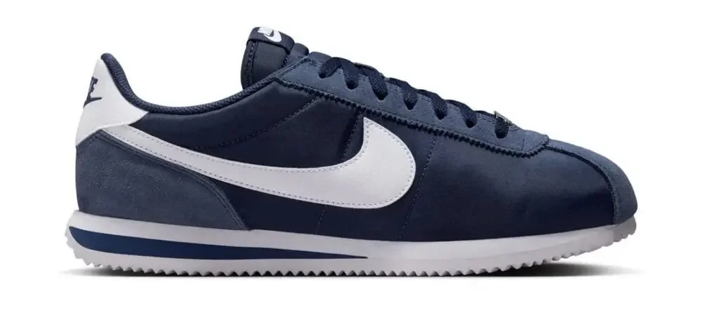 Nike Cortez Textile Men's Shoes (Midnight Navy/White). Men’s Size 9